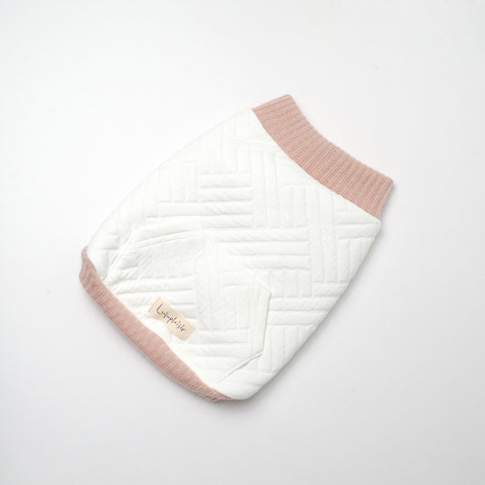 変形キルトハイネックプルオーバー - White